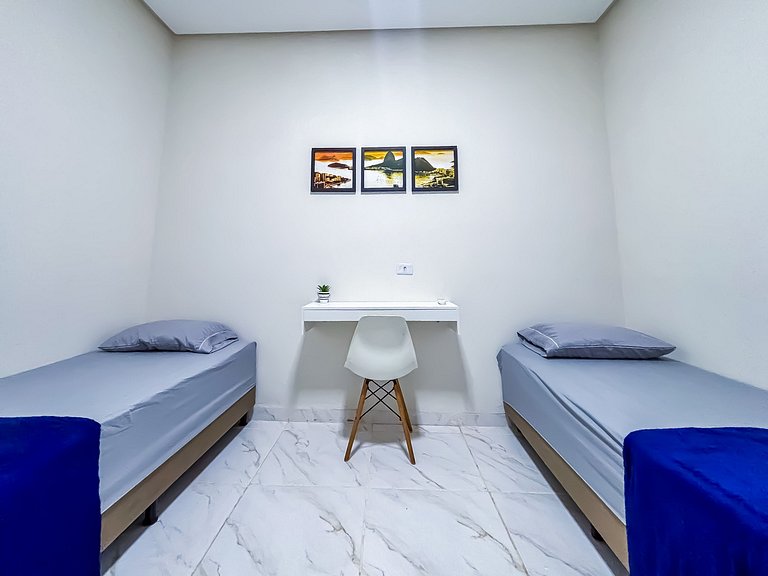 Apê 04 com Wi-fi I A/C a 2 min. do Shopping