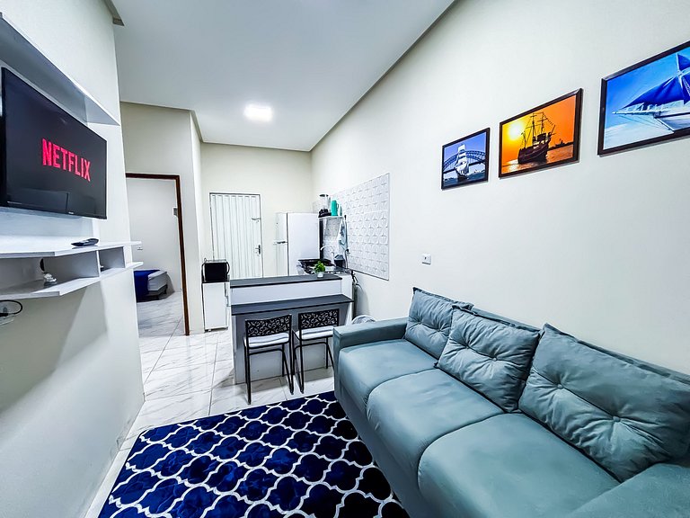 Apê 03 com Wi-Fi I A/C a 2 min. do Shopping