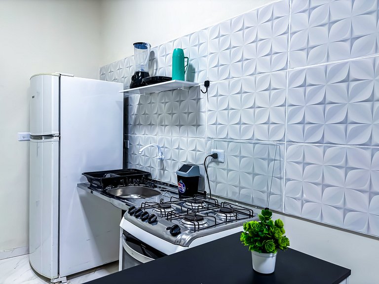 Apê 03 com Wi-Fi I A/C a 2 min. do Shopping