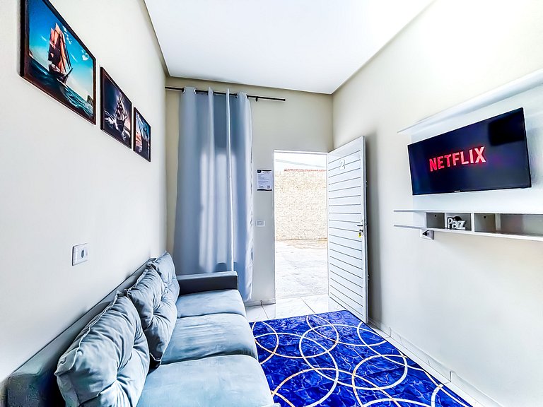 Apê 02 com Wi-Fi I A/C a 2 min. do Shopping