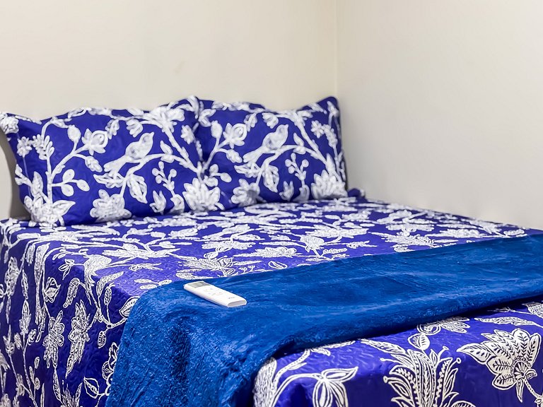 Apê 01 com Wi-Fi I A/C a 3 min. do Mix Mateus