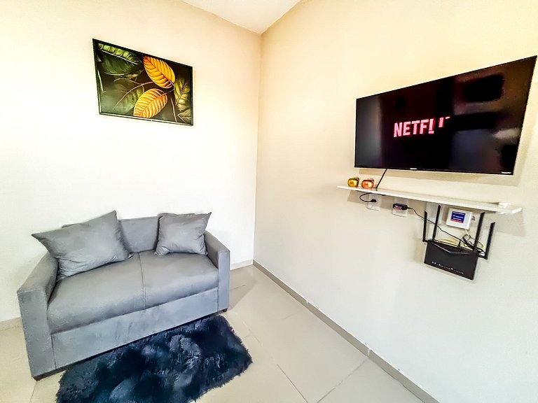 Apê 05 com Wi-Fi I A/C a 3 min. do Mix Mateus