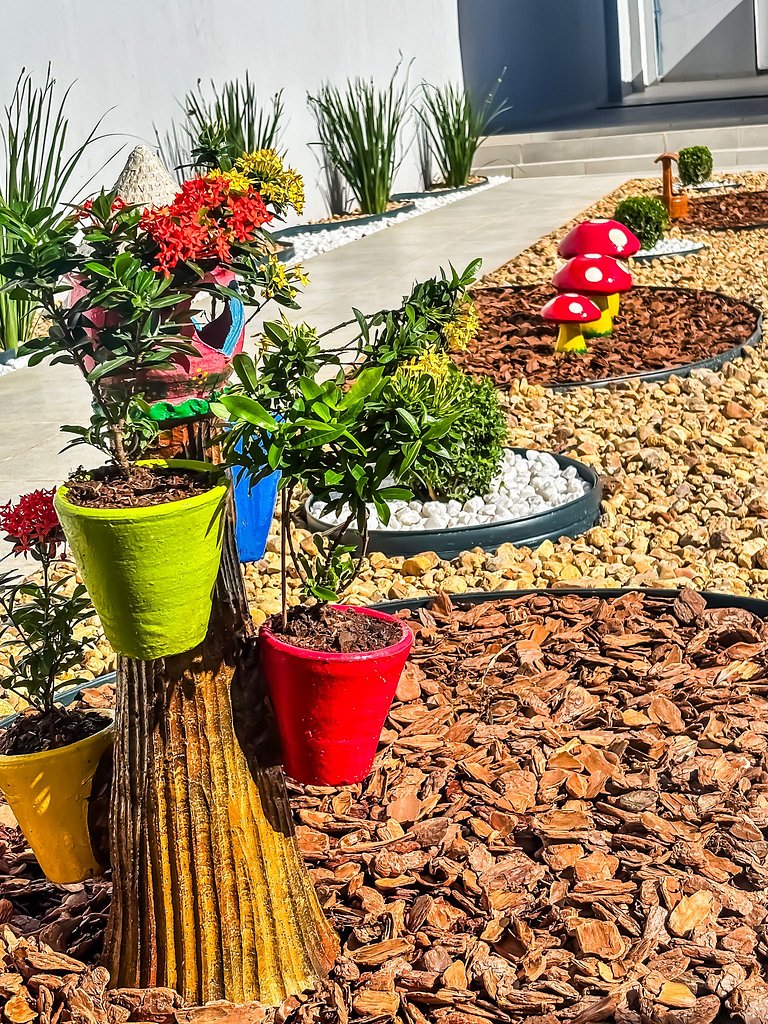 Apê 02 com Wi-Fi I A/C a 3 min. do Mix Mateus