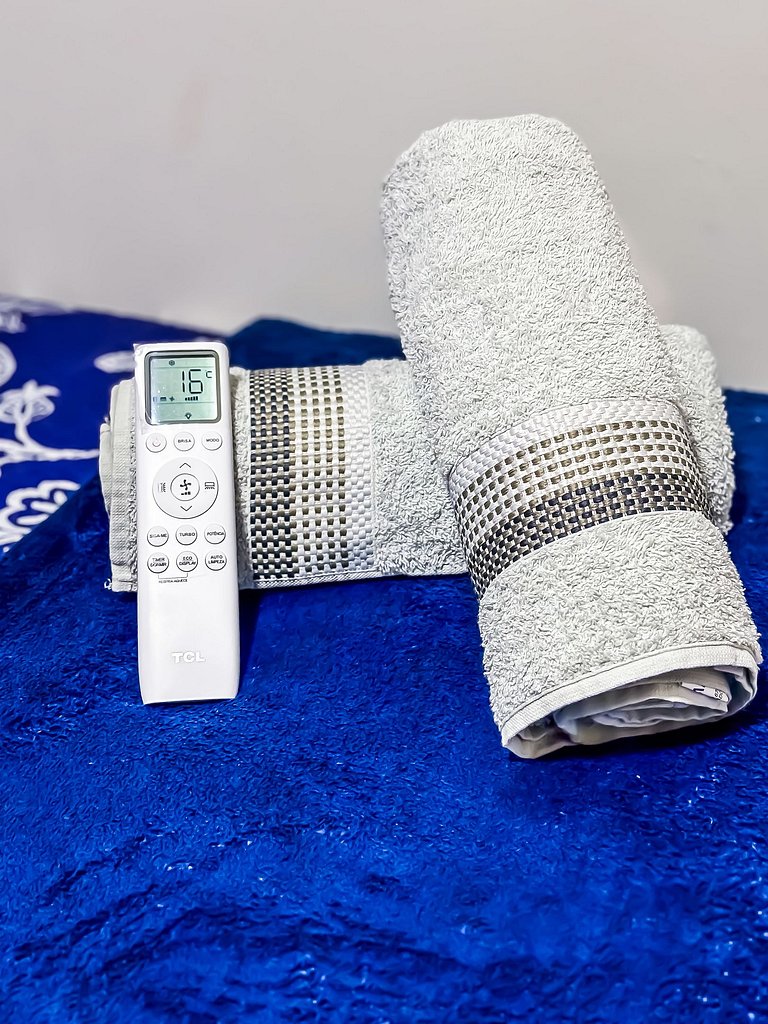 Apê 06 com Wi-Fi I A/C a 3 min. do Mix Mateus